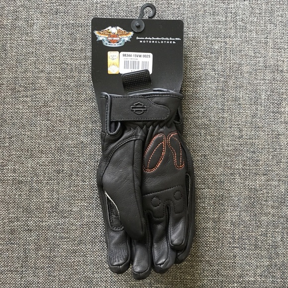 Harley-Davidson Other - Harley Davidson Women’s Leather Riding Gloves XS Harley-Davidson Other - Harley Davidson Women’s Leather Riding Gloves XS
